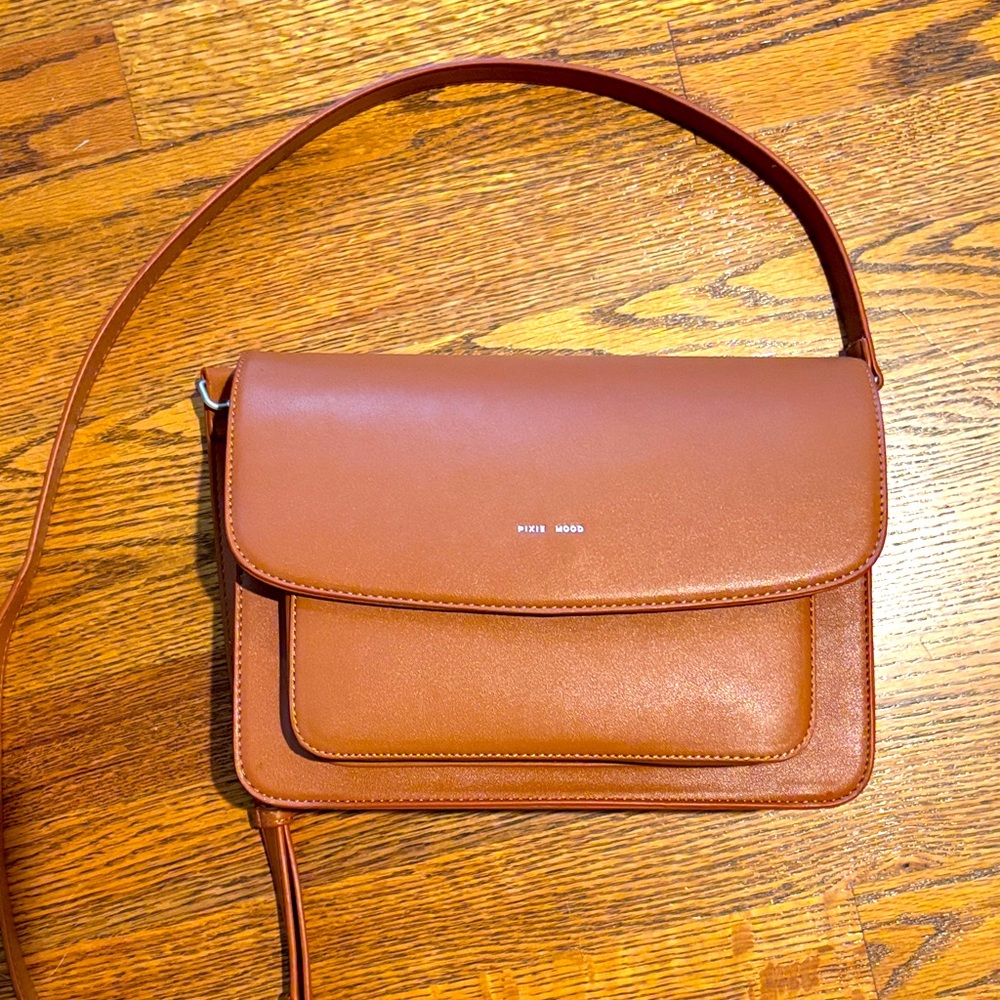 Like New Brown Crossbody Bag by Pixie Mood
